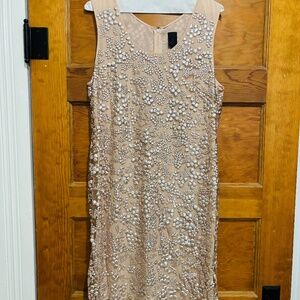 VERA WANG EVENING SIZE 8 MESH DRESS WITH SILVER EMBELLISHMENT